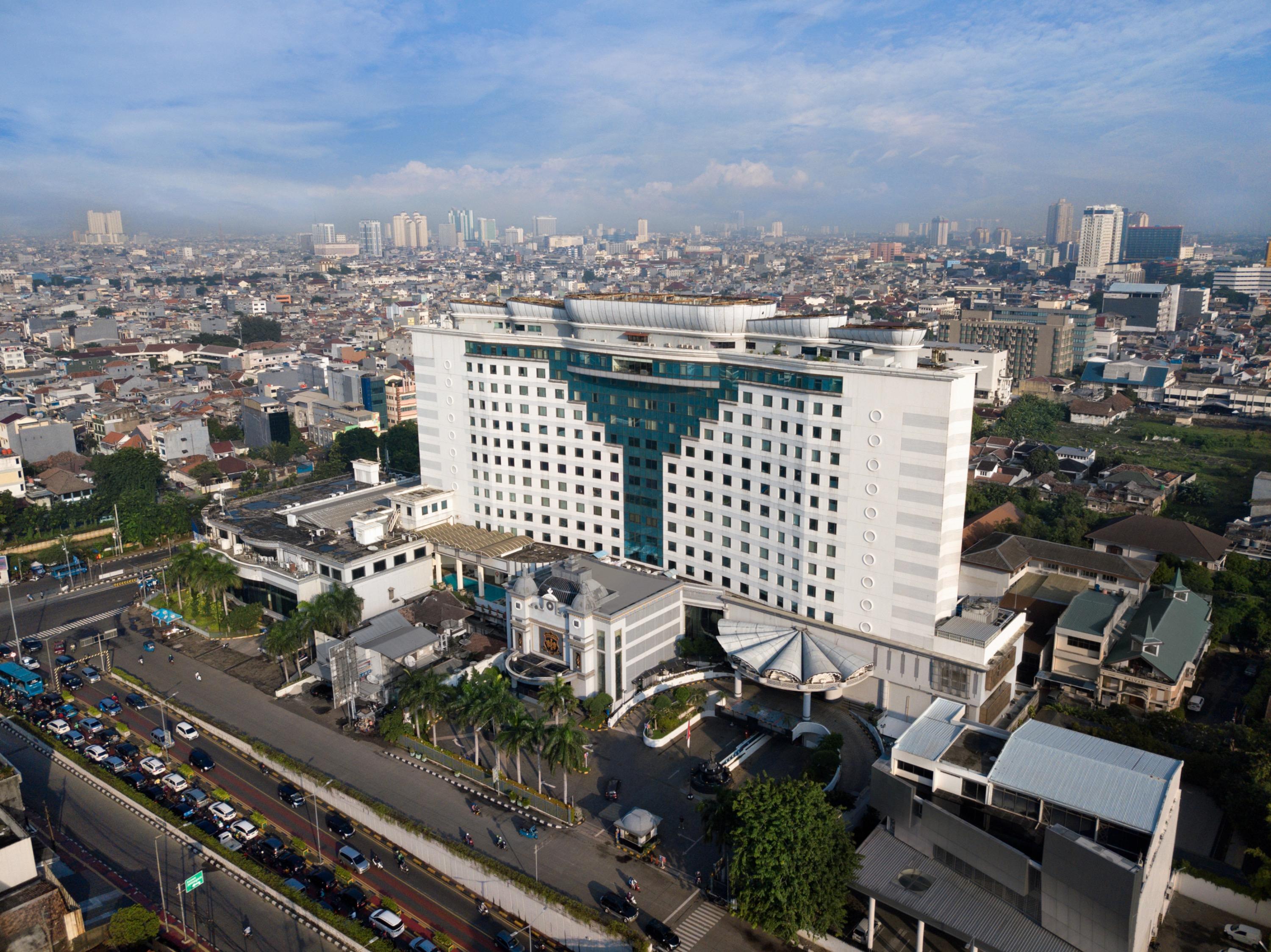 Golden Boutique Hotel Kemayoran Jakarta Exterior photo